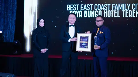 https://www.trdi.my/paya-bunga-hotel-terima-anugerah-best-family-city-hotel?utm_source=gemini